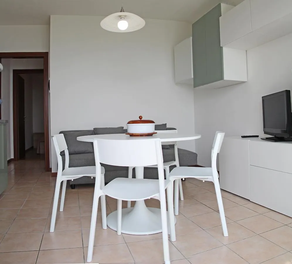 La Quiete 24 Lake View Apartment By Gardadomusmea Tremosine